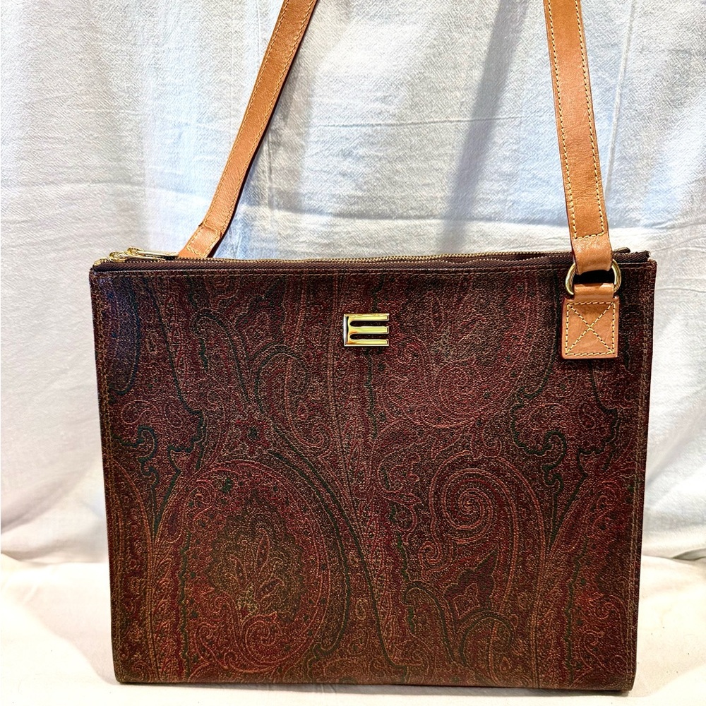 Gorgeous Vintage ETRO EUC Paisley Print Luxury Italian Leather Crossbody Bag